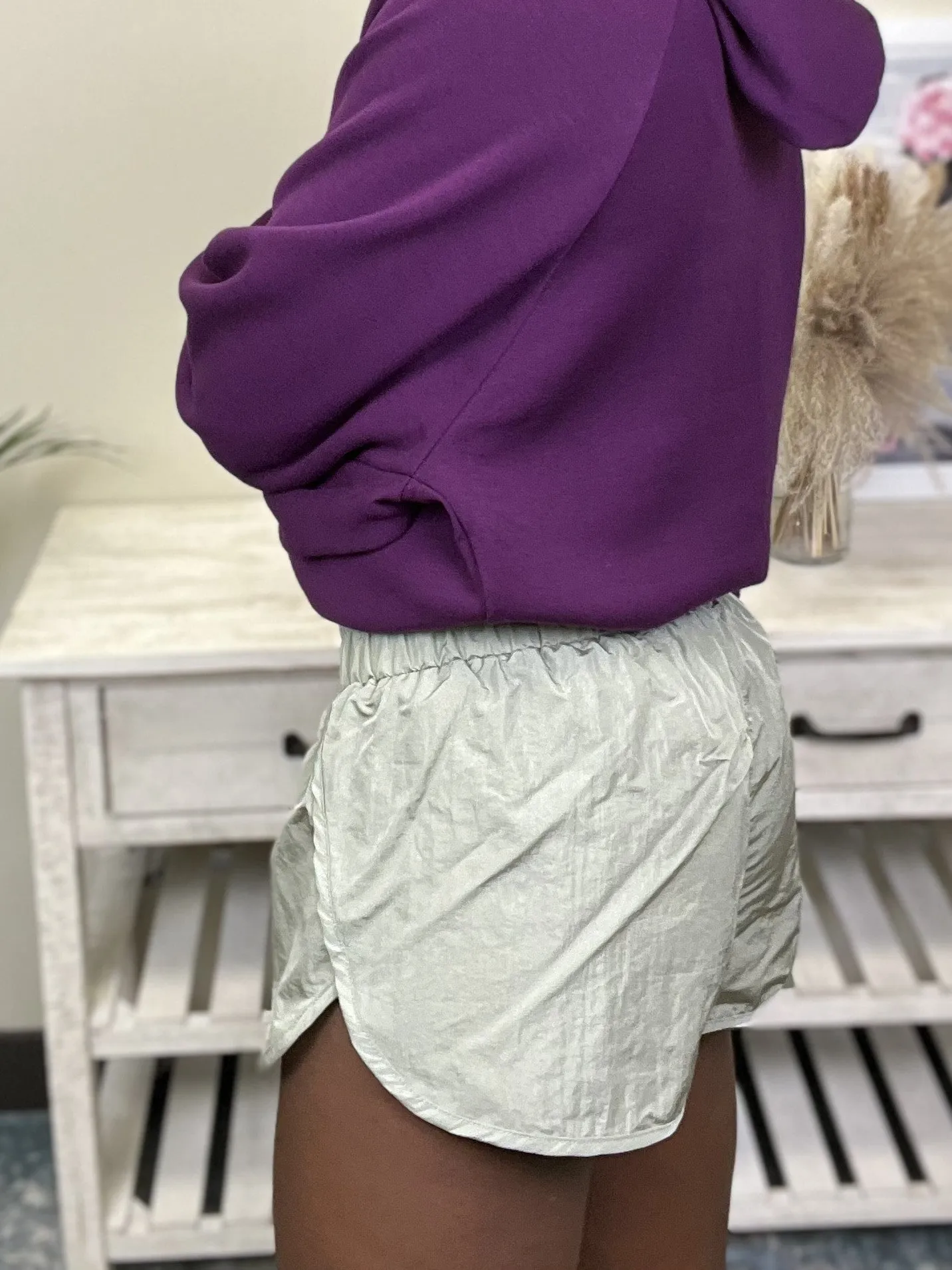 Schöne sportive High-Waist-Shorts für Damen