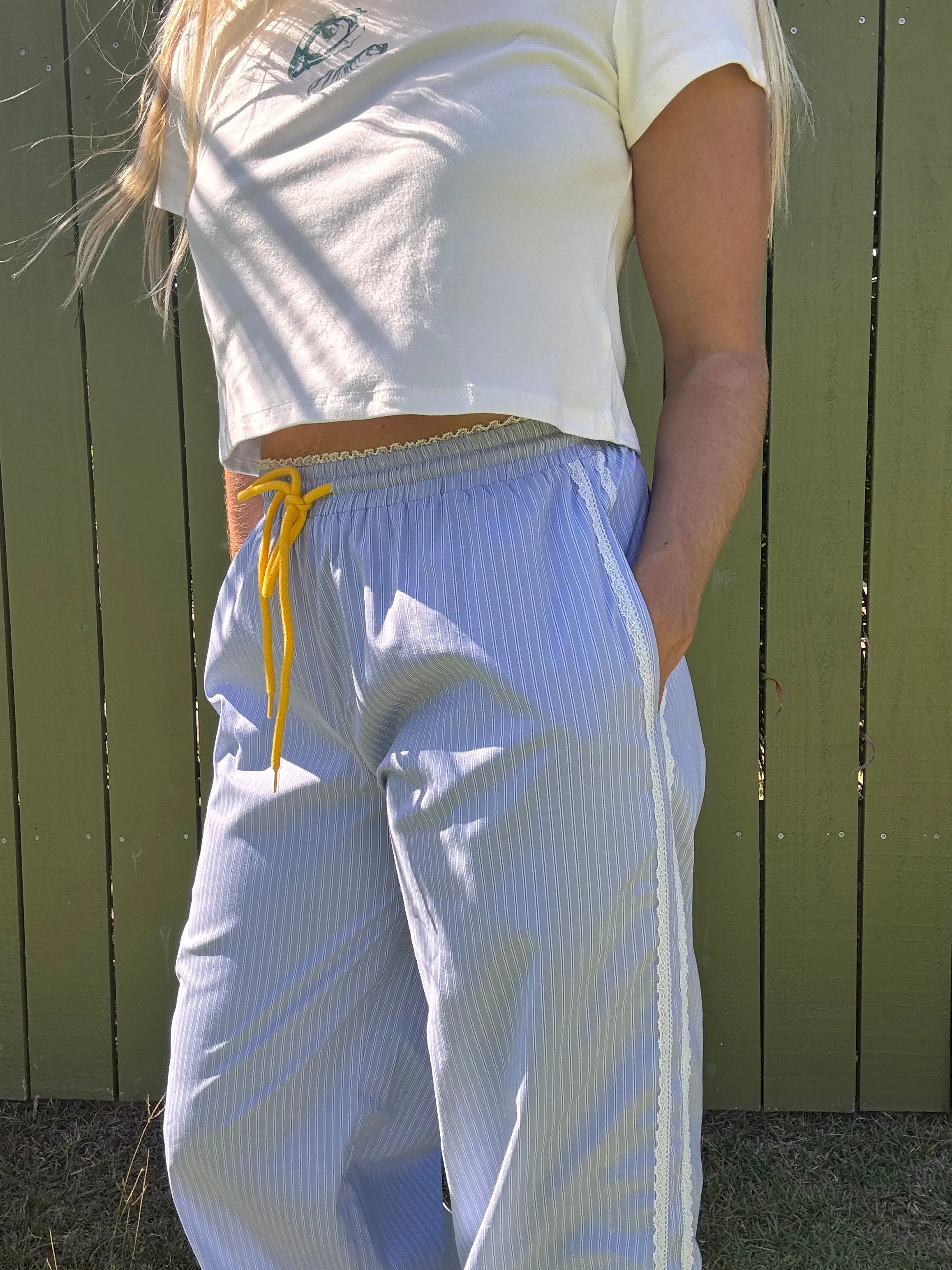 Bleu Athletica Hose