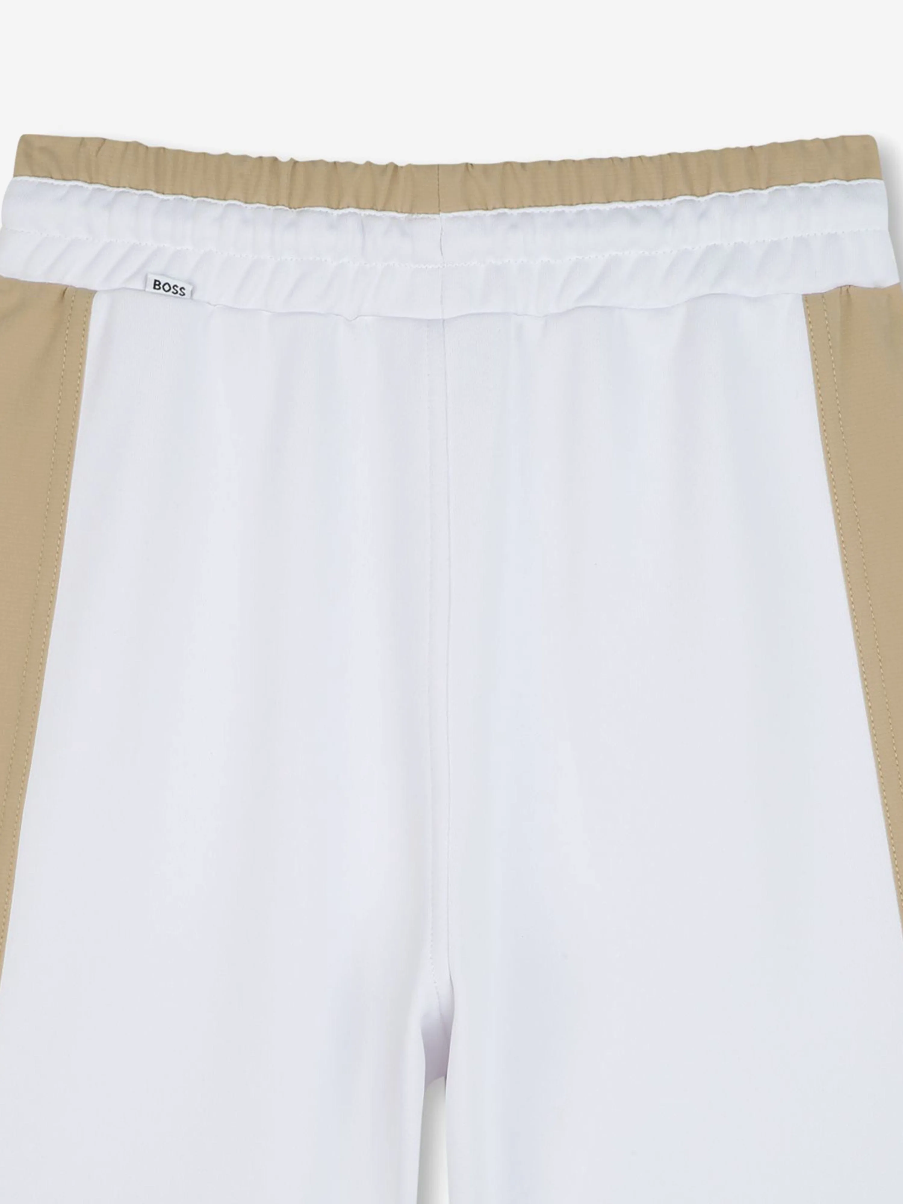 BOSS Boys Logo Bermuda Shorts in Weiß