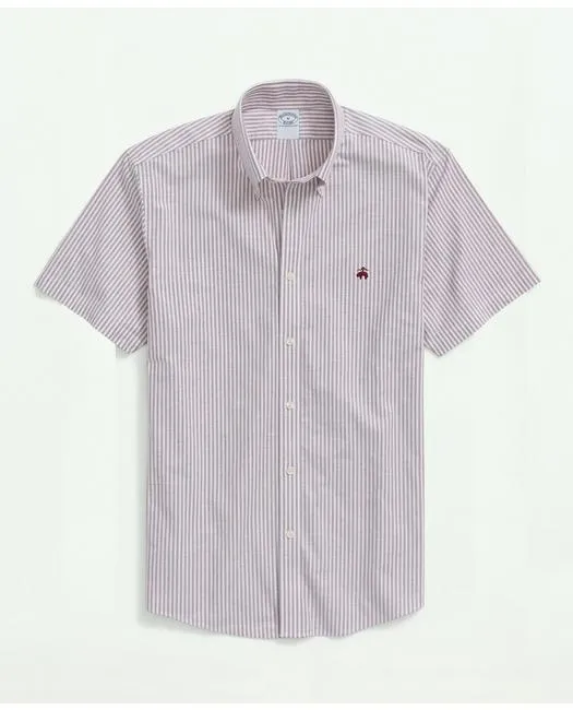 Brooks Brothers Herren Bügelfreies Oxford-Hemd mit Knopfkragen in Burgunderrot von Brooks Brothers