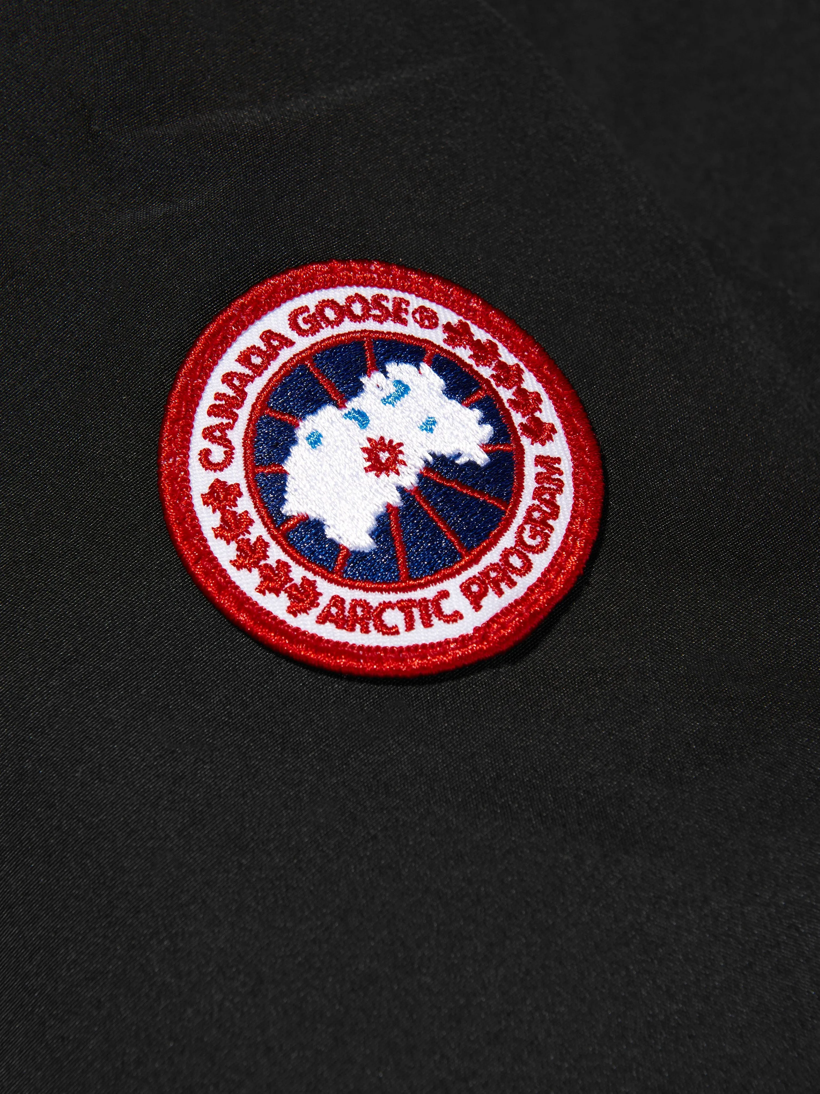 Canada Goose Kids Grizzly Schneeanzug in Schwarz