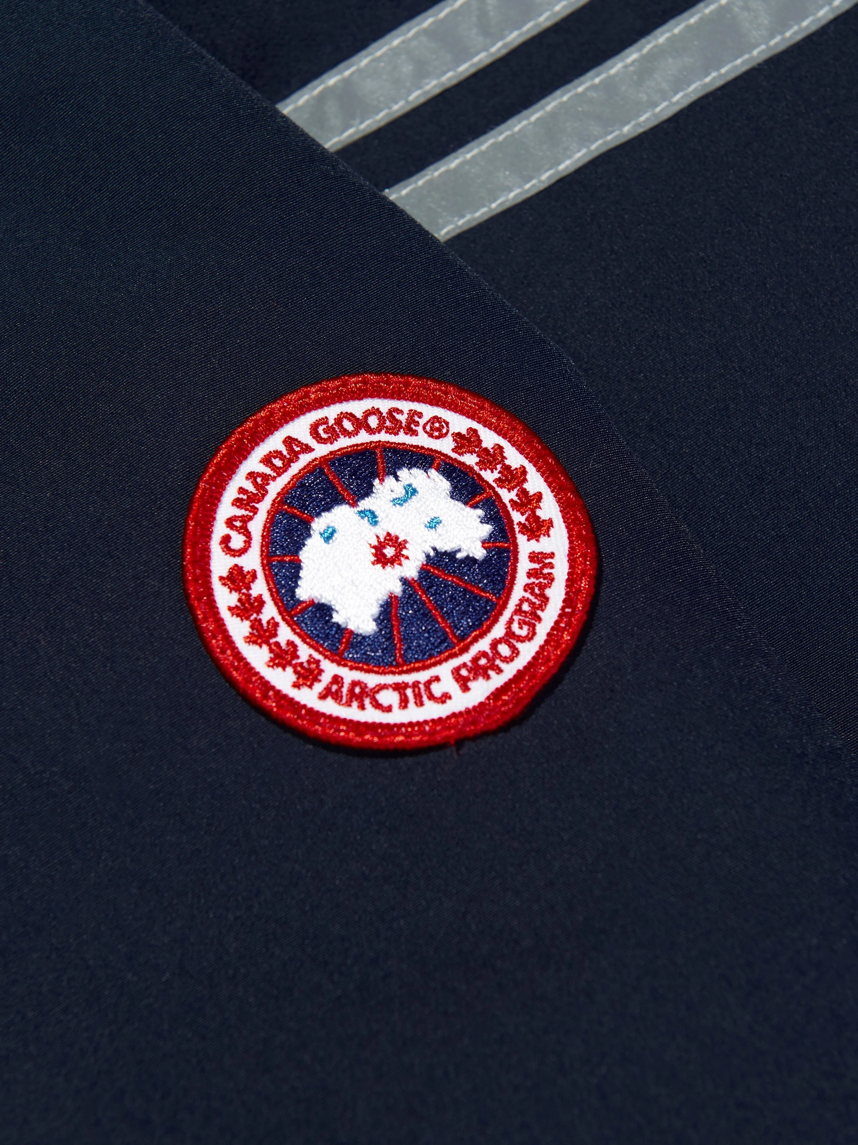 Canada Goose Kids Logan Parka in Marineblau