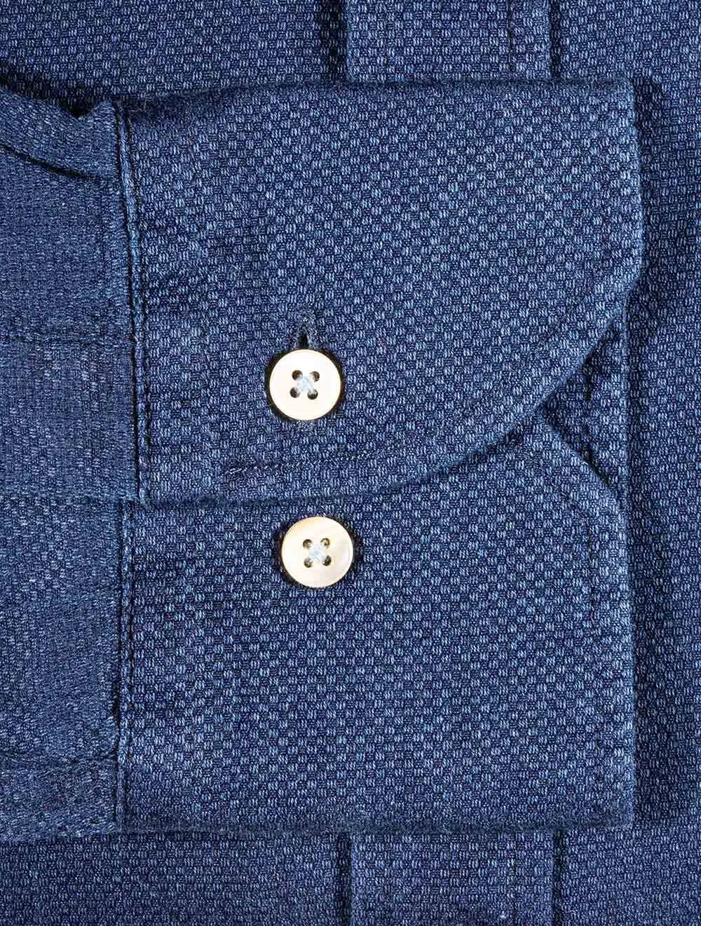Lässiges Passform-T-Shirt in Marineblau