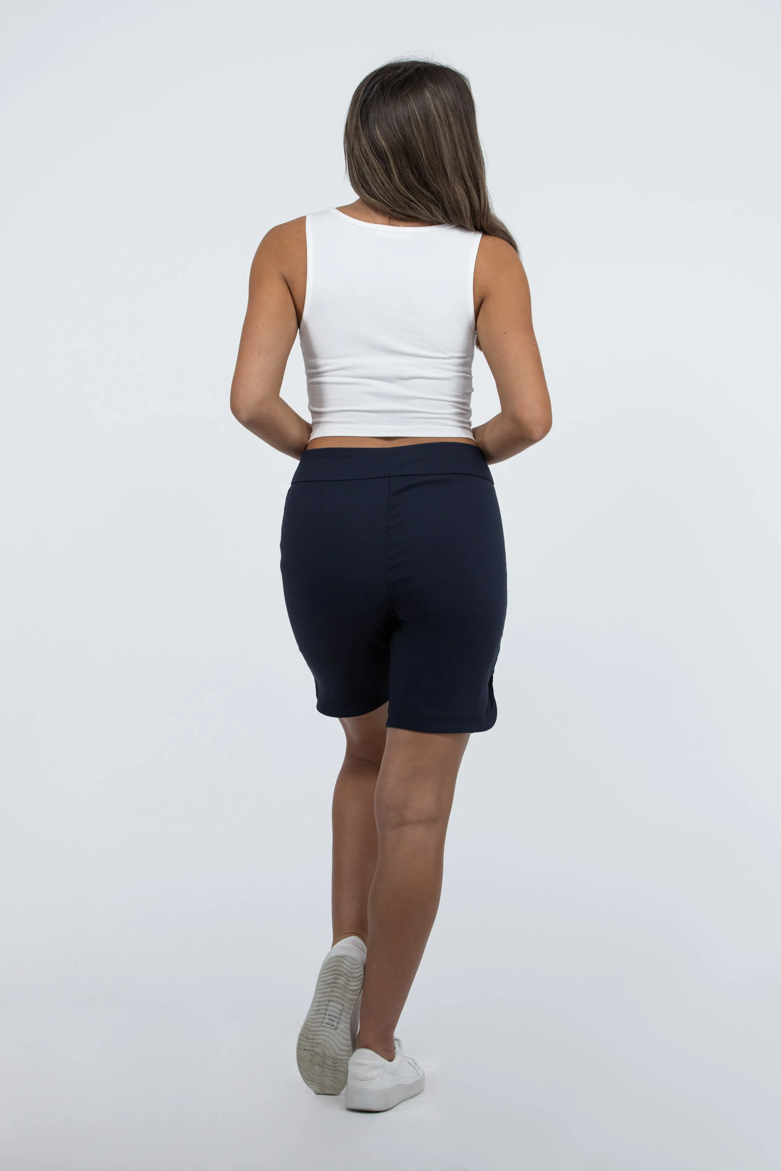 Center Of Attention Damen Bermuda-Shorts mit hoher Taille