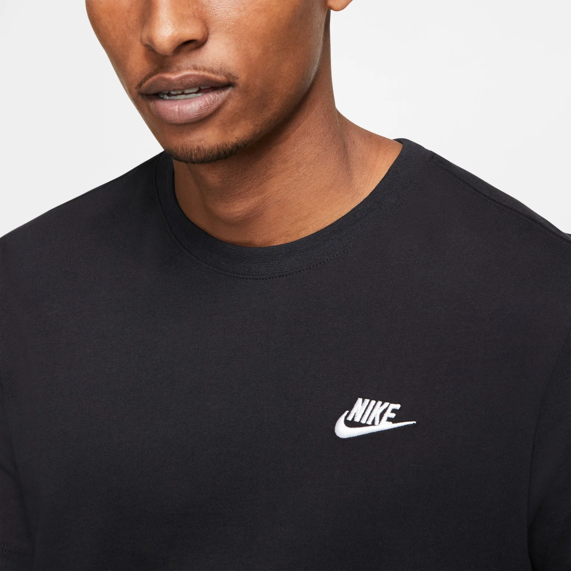Club T-Shirt - Herrenbekleidung_Nike