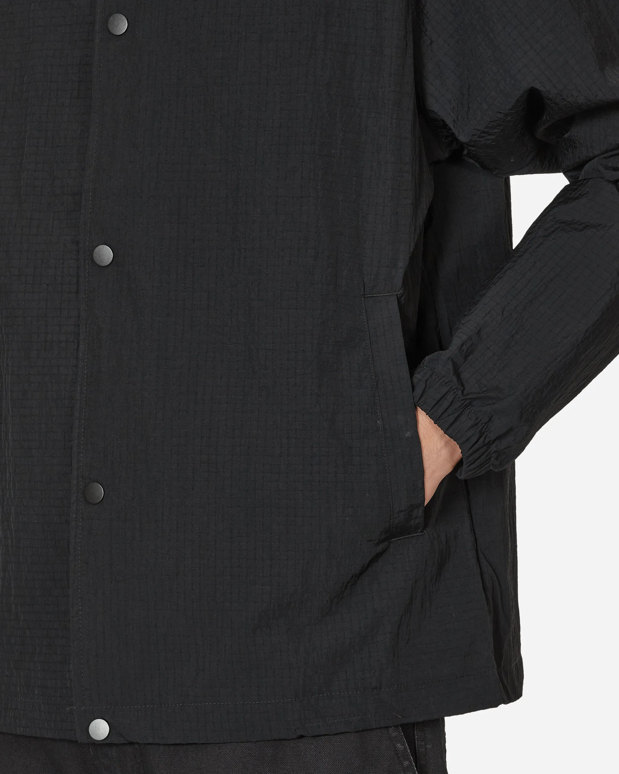 Essentials Coach Jacke Schwarz