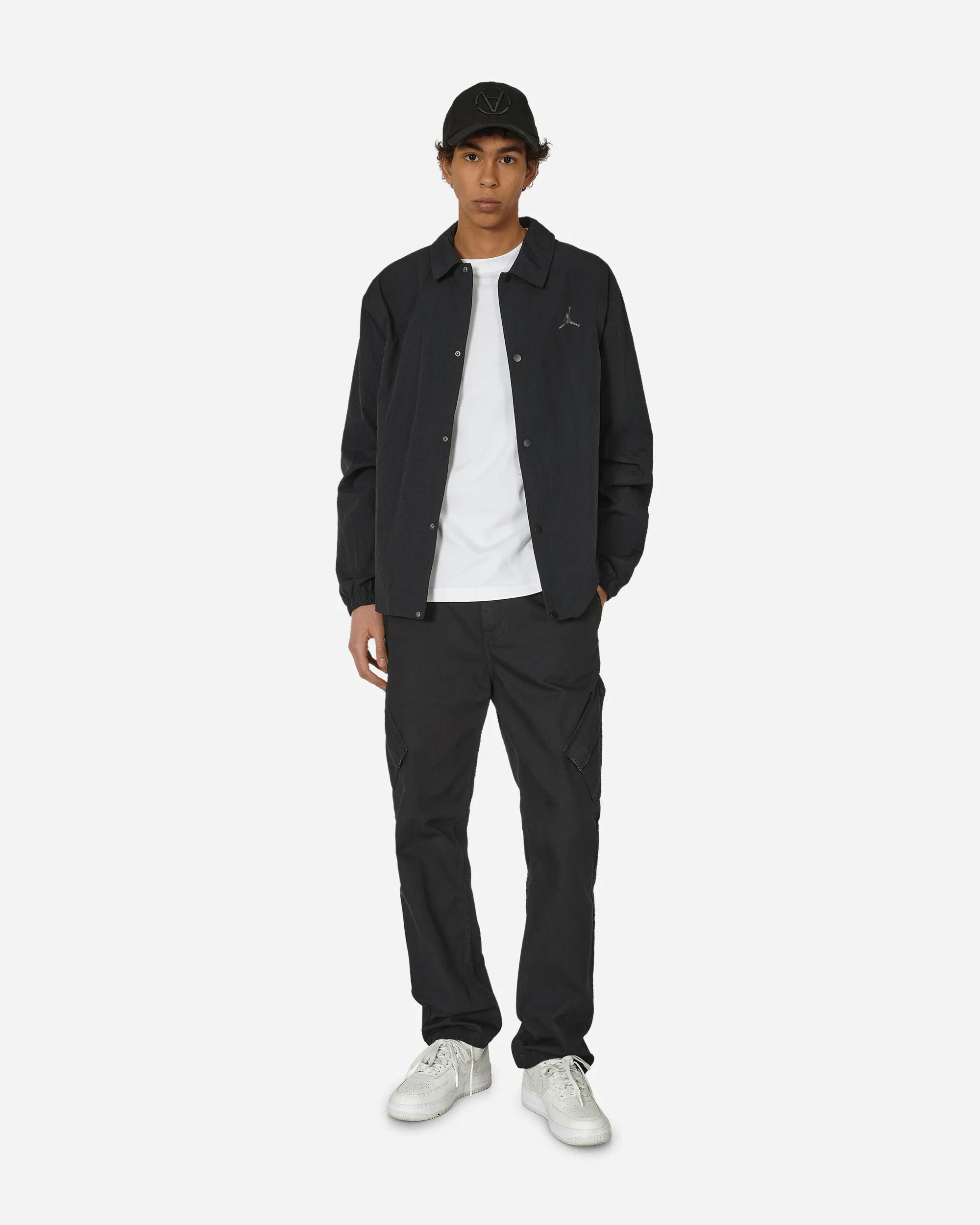 Essentials Coach Jacke Schwarz