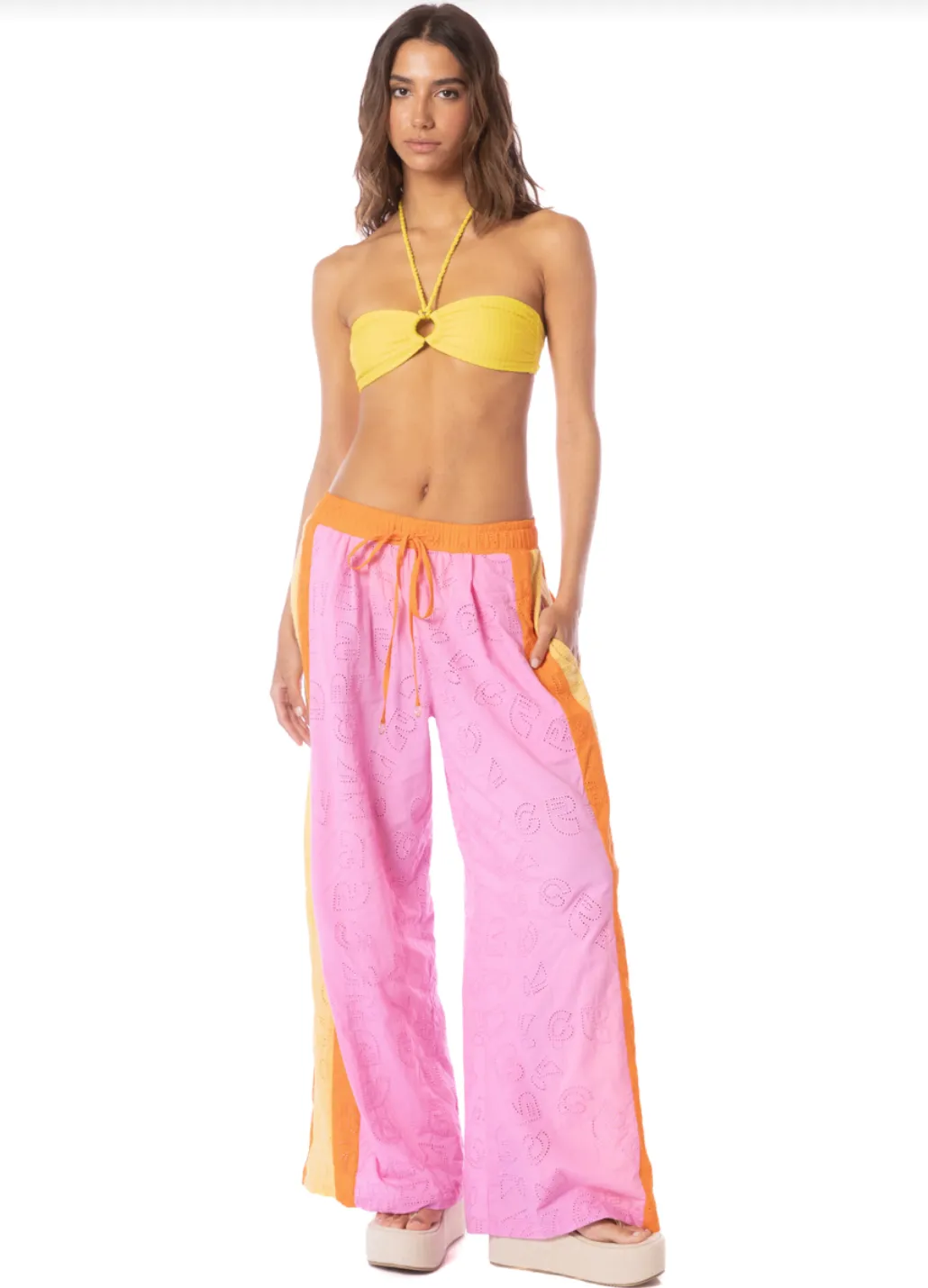 MAAJI Helle Pinke Faltenhose