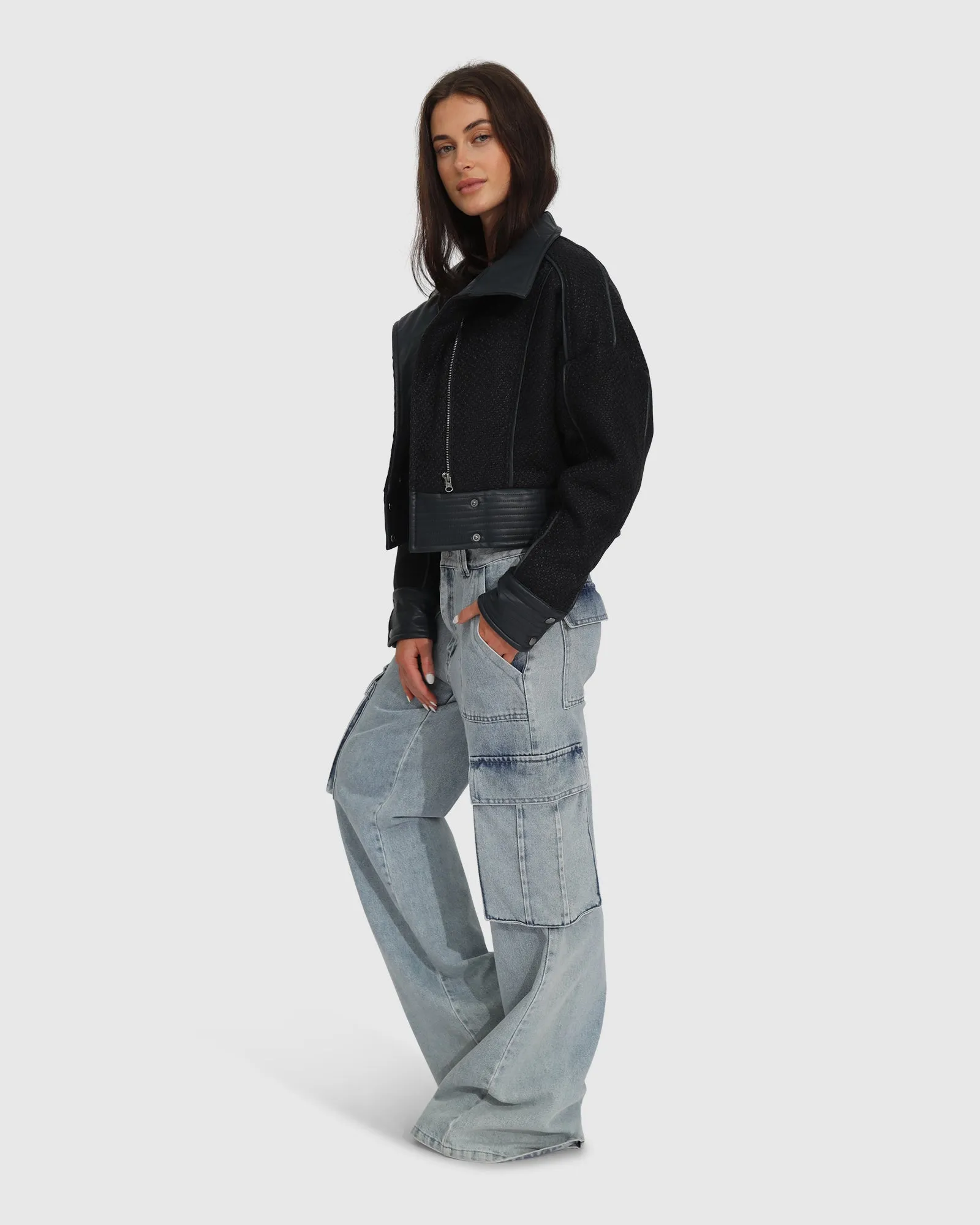 Mad Love Cropped Bomber - Marineblau