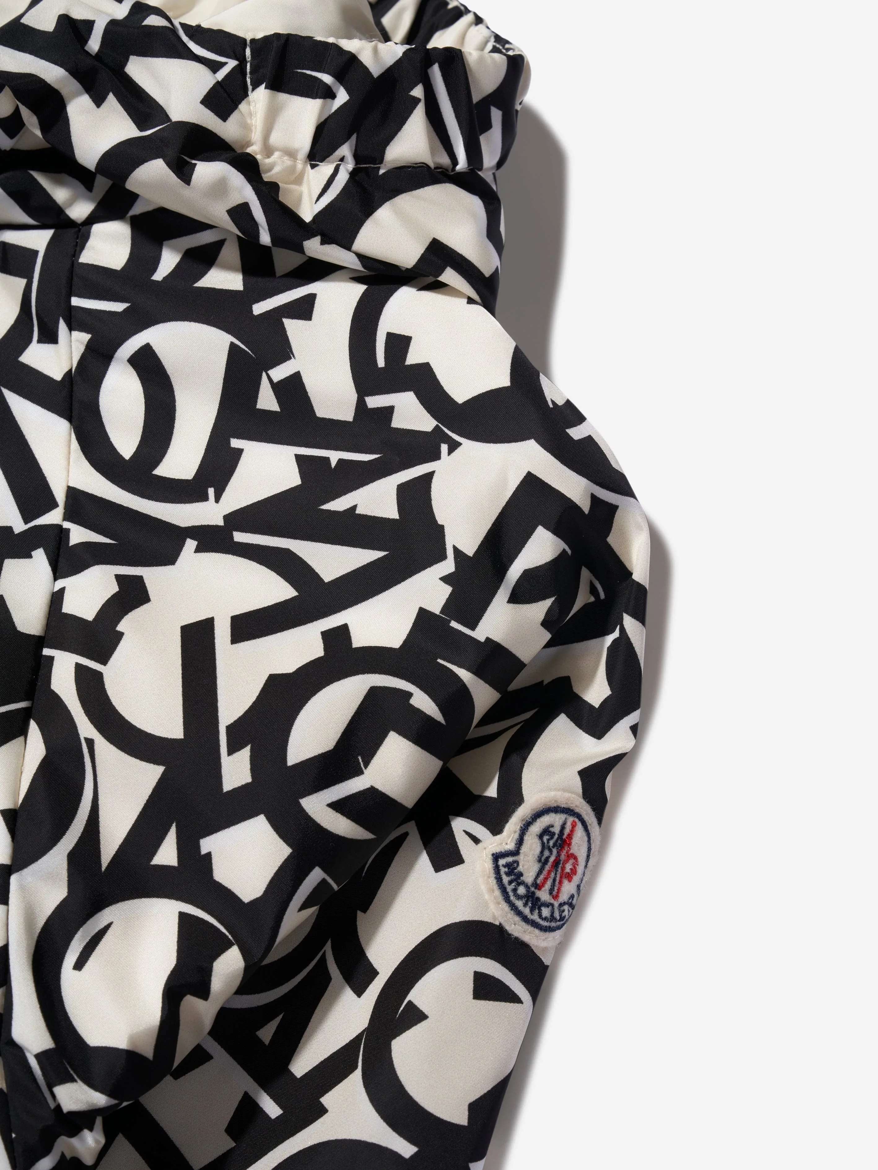 Moncler Enfant Mädchen Maisha Jacke in Schwarz