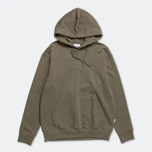 Norse Projects Standard Kapuzenpullover - Sedimentgrün