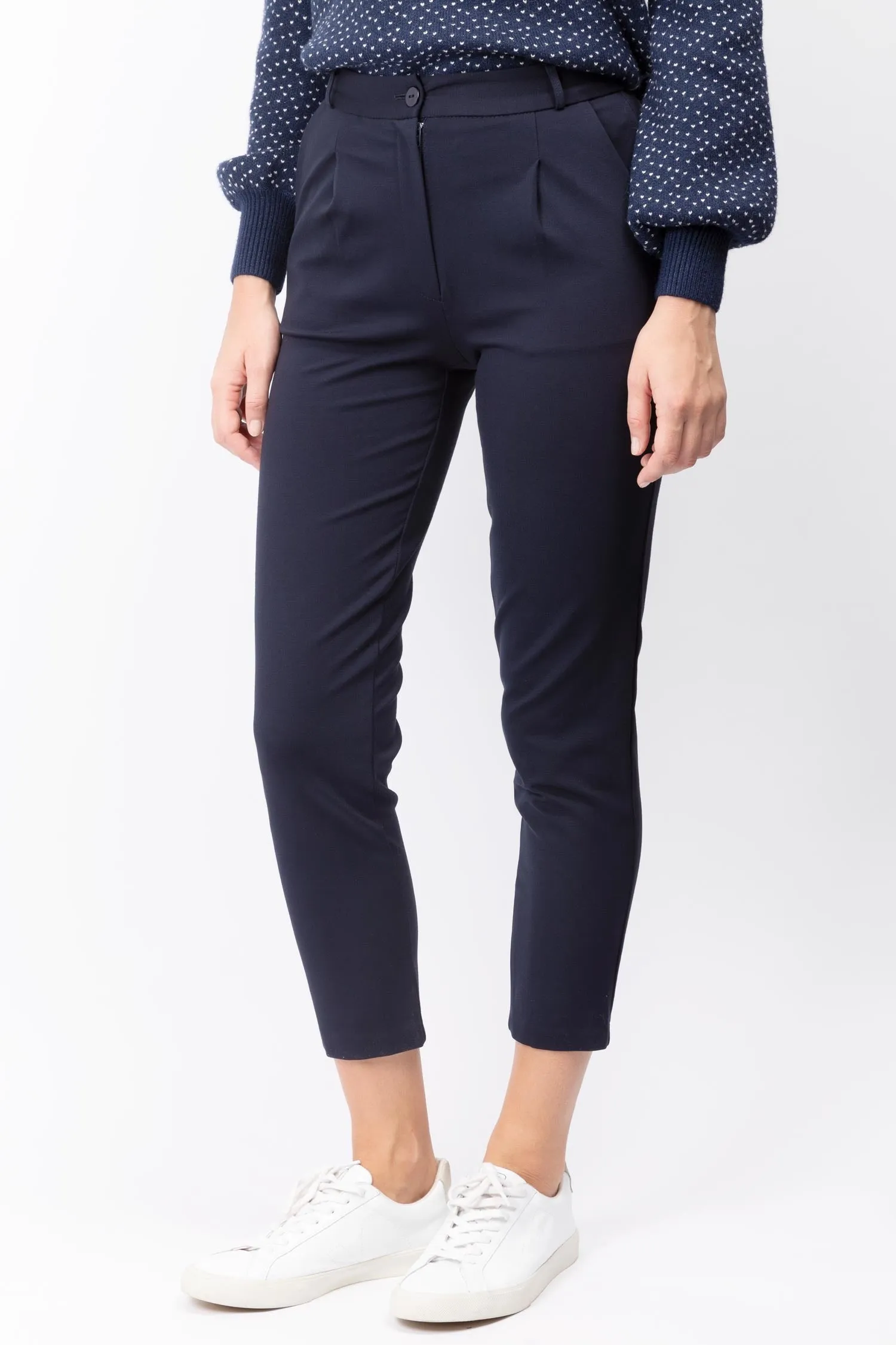 Plissierte Slim-Hose