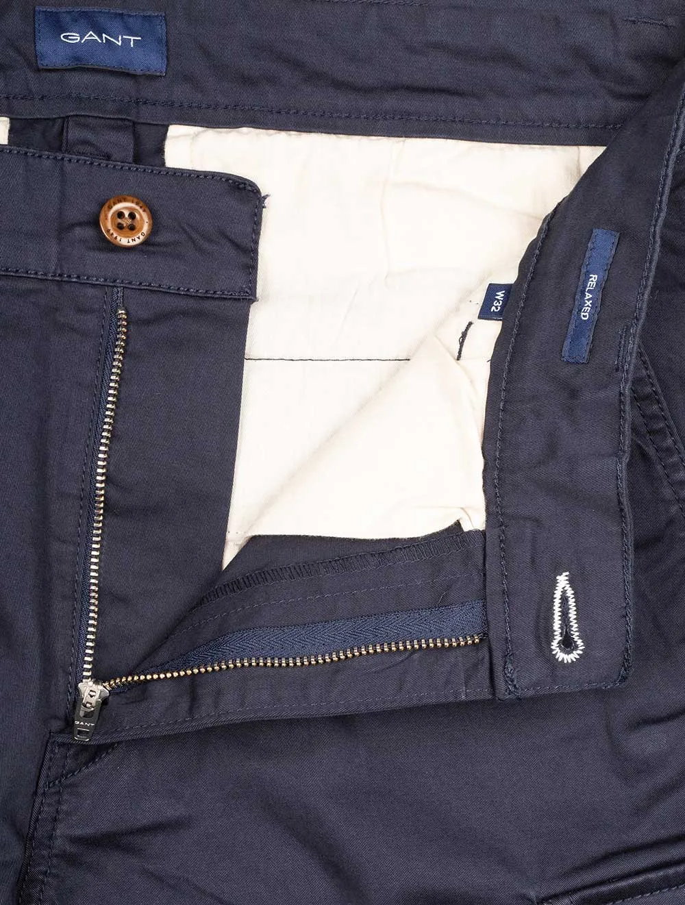 Marinefarbene Cargo-Shorts mit lockerer Passform aus Twill
