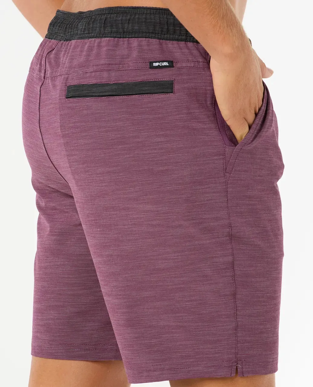 Rip Curl Clothing Boardwalk Jackson Volley Shorts in Tiefem Pflaumen