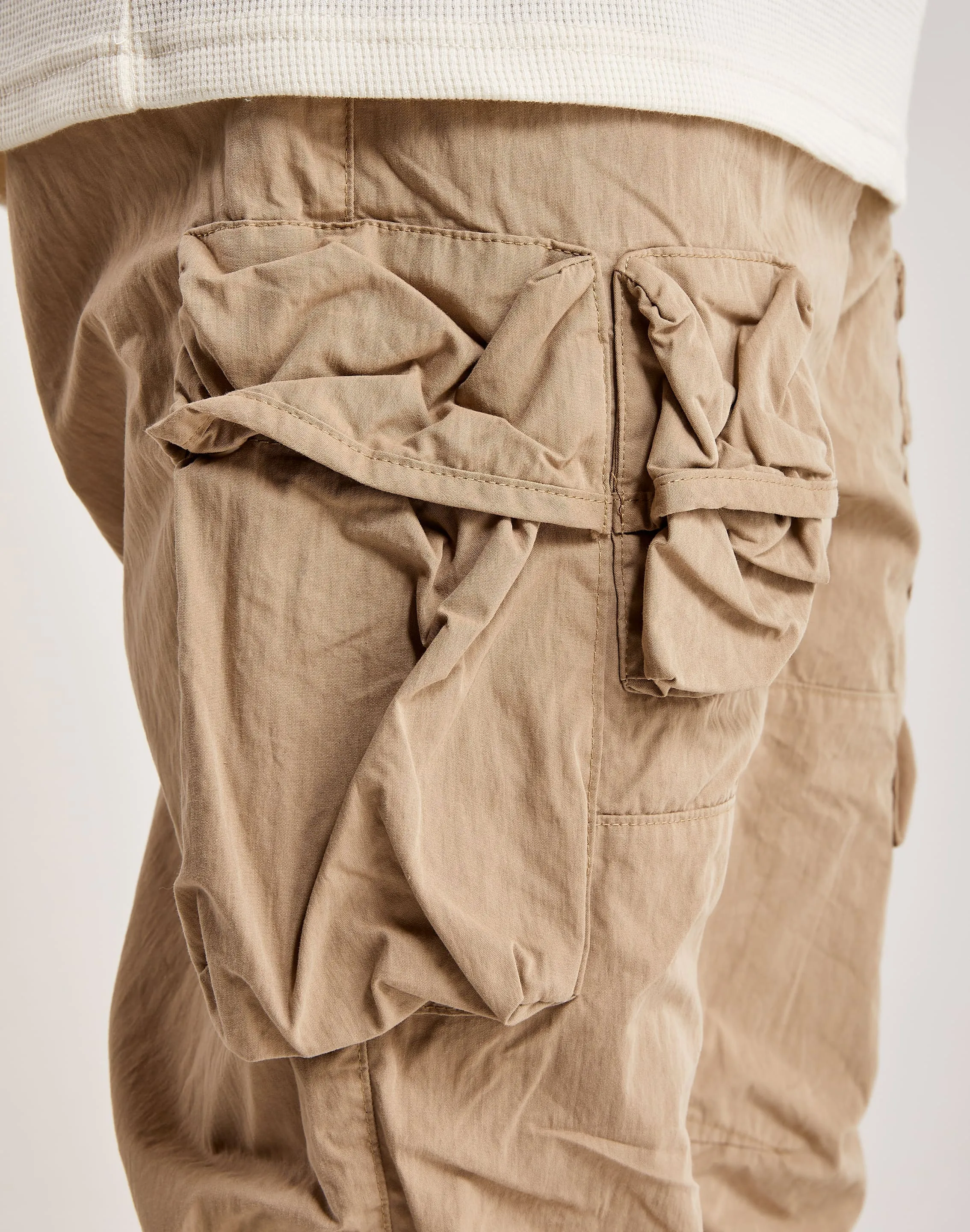 Smoke Rise Utility Pfirsichfarbene Nylon-Cargohose