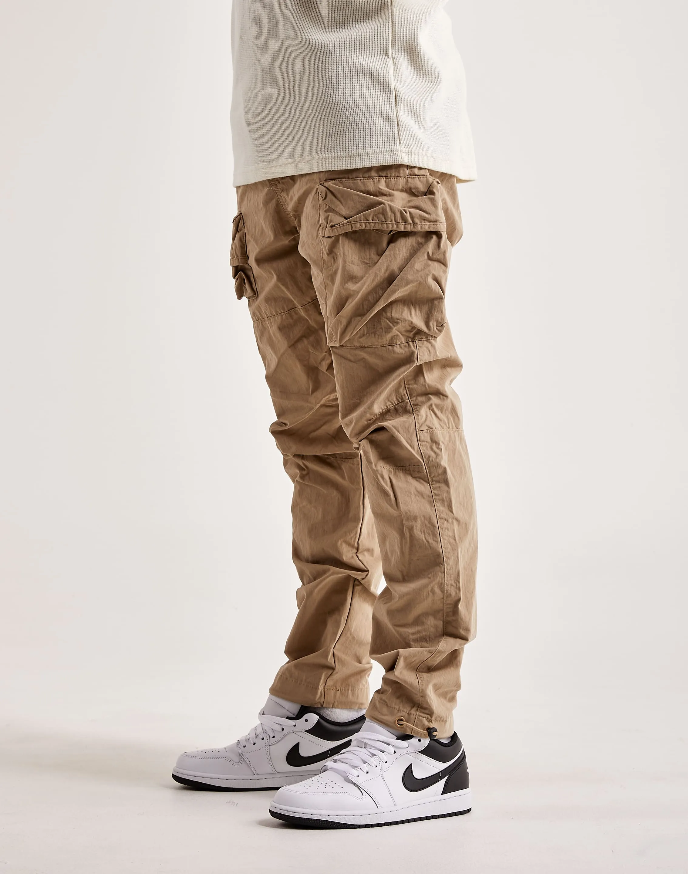 Smoke Rise Utility Pfirsichfarbene Nylon-Cargohose