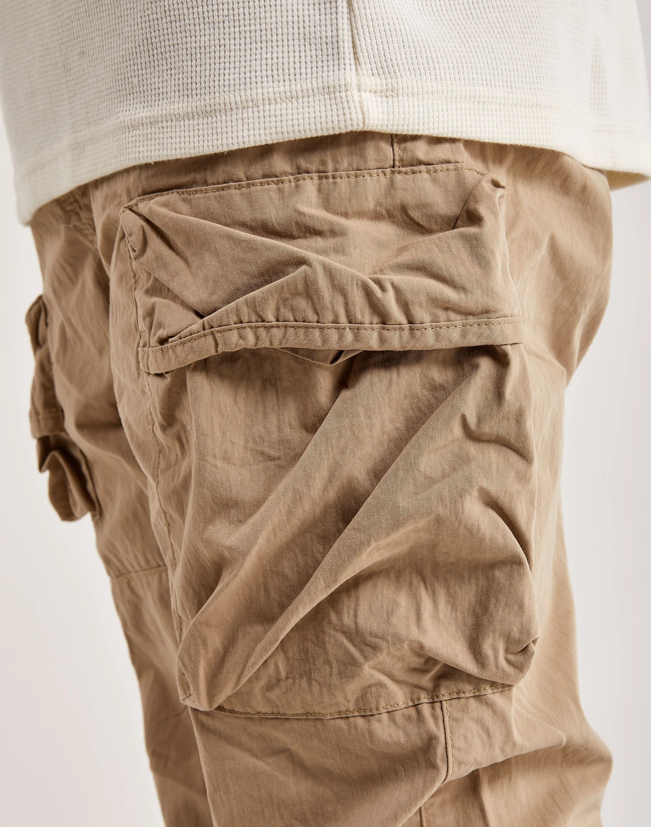 Smoke Rise Utility Pfirsichfarbene Nylon-Cargohose