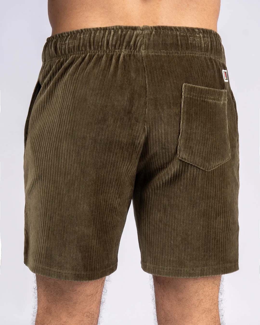 Schicke Kord-Shorts