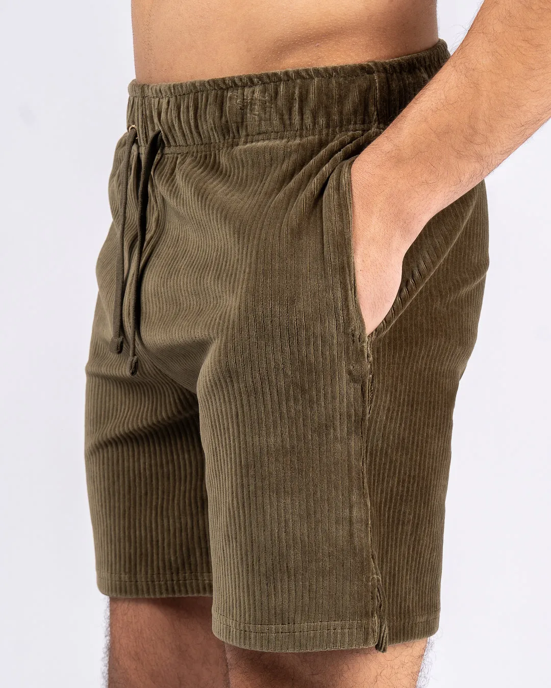Schicke Kord-Shorts