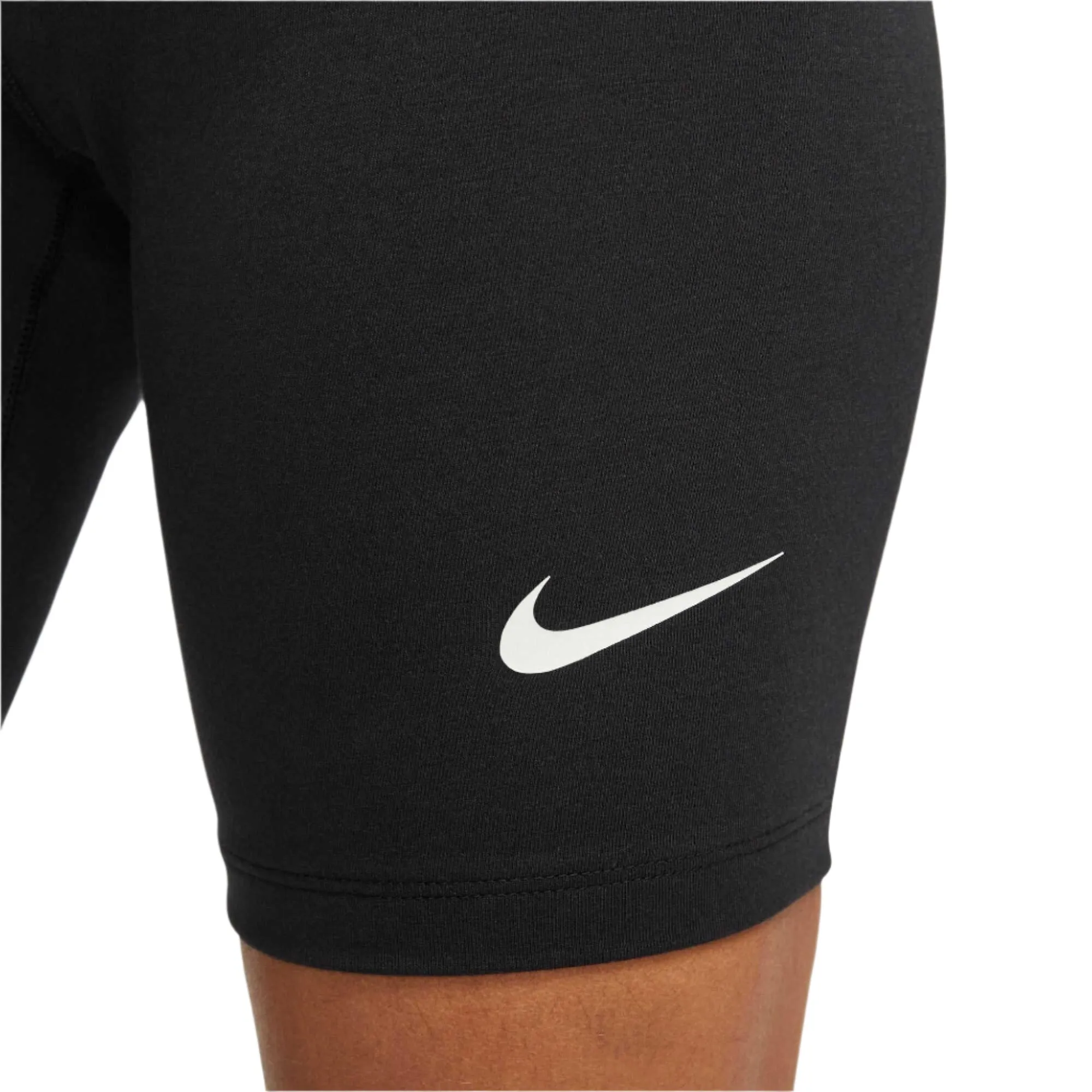 Klassische Damen-Sportbekleidung: Hochtaillierte 8-Zoll-Radlerhose