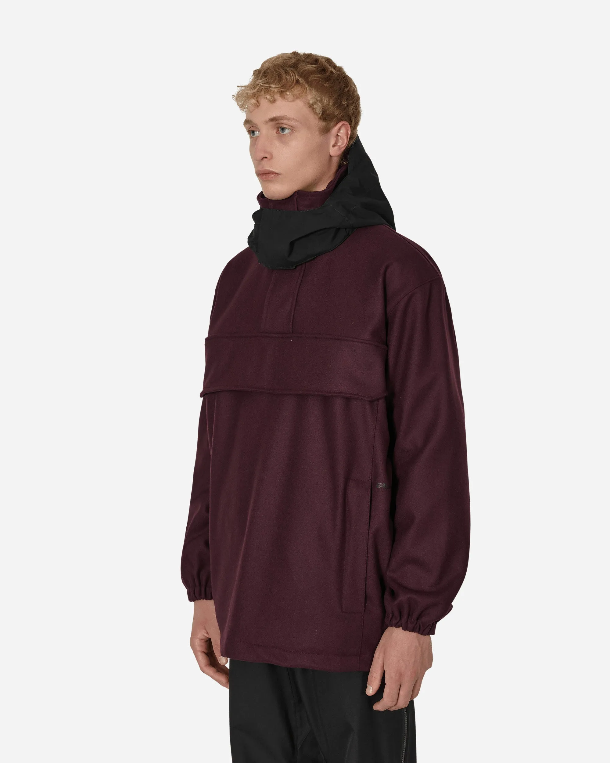 Rote Wollstoff-Schürzenjacke